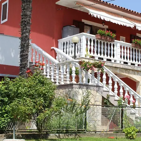 Family Friendly With A Swimming Pool Cepic, Istria - Sredisnja Istra - 15878 Apartment *
