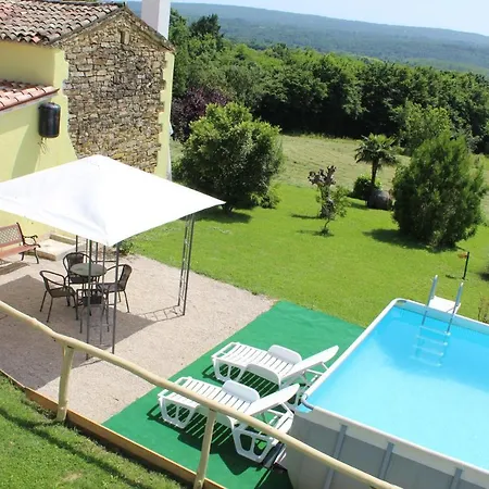 Apartment Family Friendly With A Swimming Pool Cepic, Istria - Sredisnja Istra - 15878 *